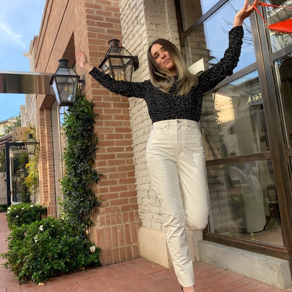 Meet your Posher, Sonia - Picture 2 of 10